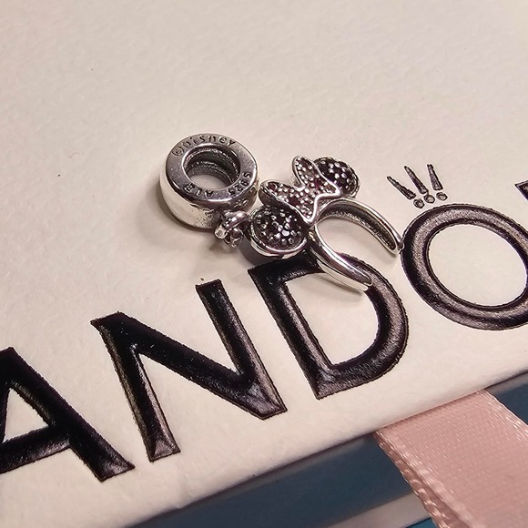 PANDORA MINNIE MOUSE EARS HEADBAND DANGLE CHARM #610 - Picture 1 of 2